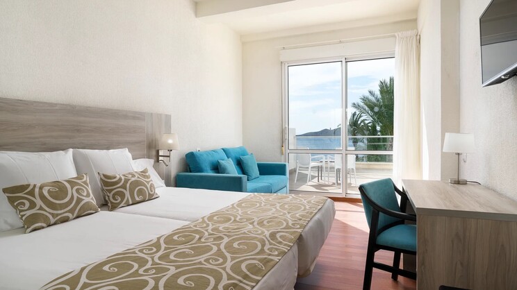 Double Menor Sea View